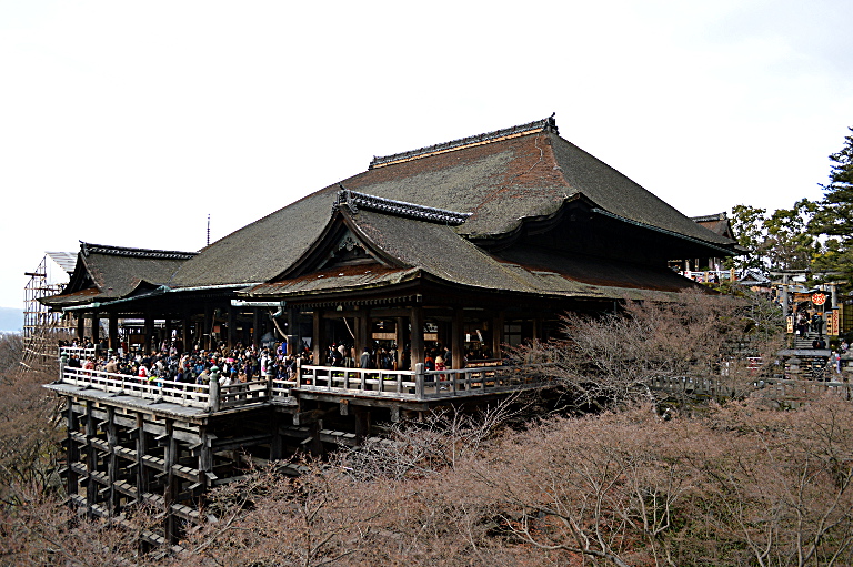 Kiyomizu Temple: Main Veranda