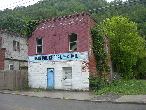 (Old) War Police Department & Jail